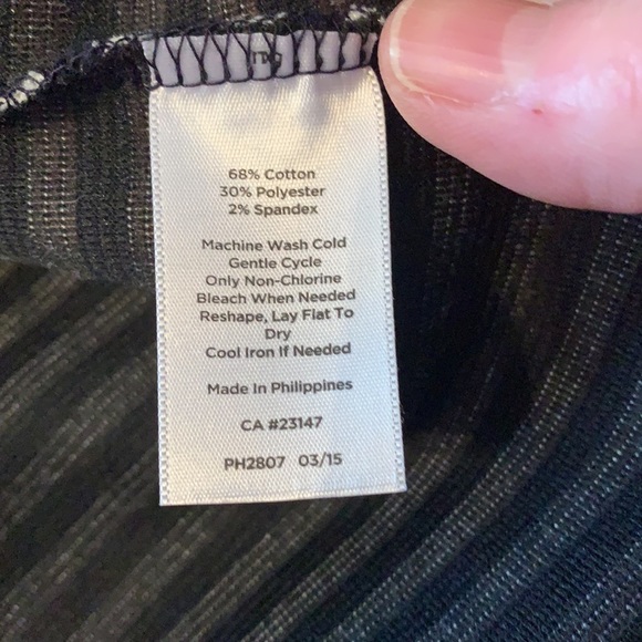 Talbots Top, size 1X, see measurements, Navy and White - Picture 9 of 12